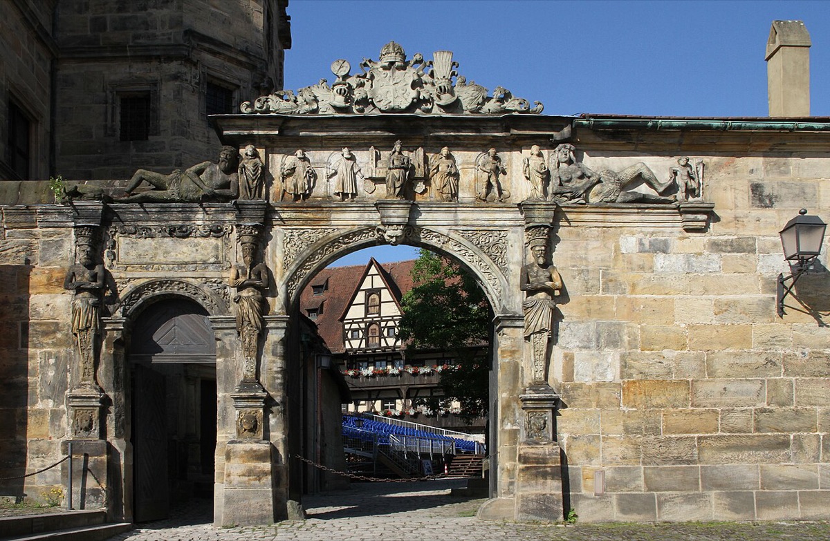 Illustration: Schöne Pforte